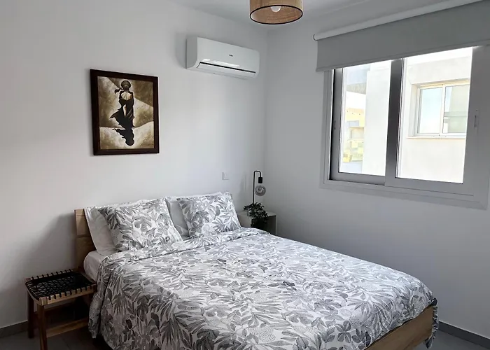 Modern 2br Near Unic & Engomi Mall Lakatamia