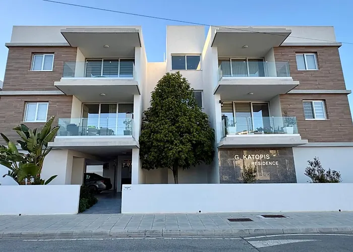 Modern 2br Near Unic & Engomi Mall Appartamento *