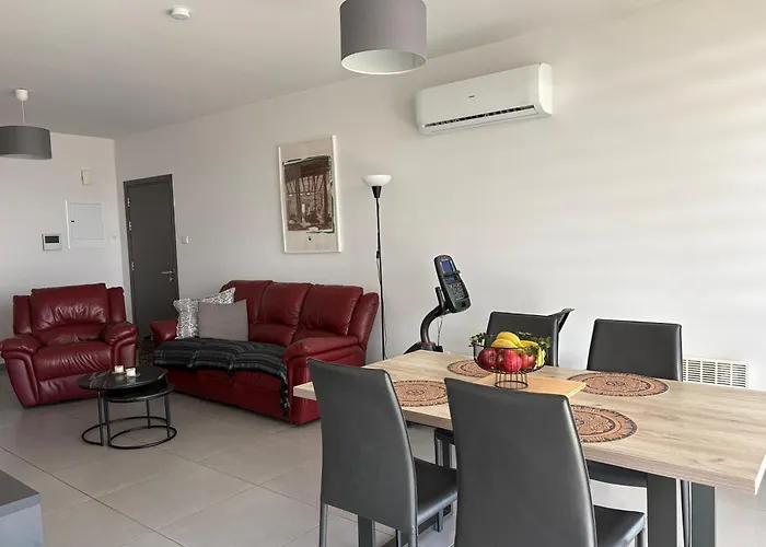 Διαμέρισμα Modern 2br Near Unic & Engomi Mall Λακατάμια