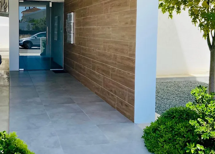 Διαμέρισμα Modern 2br Near Unic & Engomi Mall